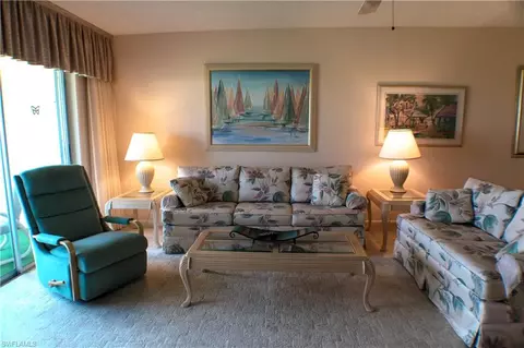 1 High Point Cir W #202, Naples, FL 34103 photo 9