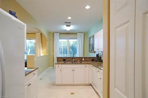7452 Berkshire Pines Dr, Naples, FL 34104 photo 9