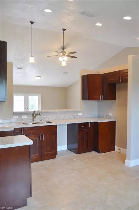 2016 Jeronimo Rd, Labelle, FL 33935 photo 3