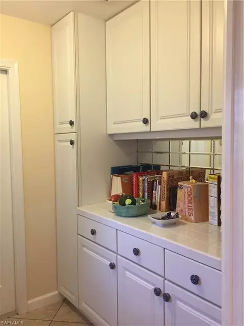 3079 Round Table Ct, Naples, FL 34112 photo 12