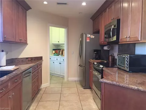 3079 Round Table Ct, Naples, FL 34112 photo 8