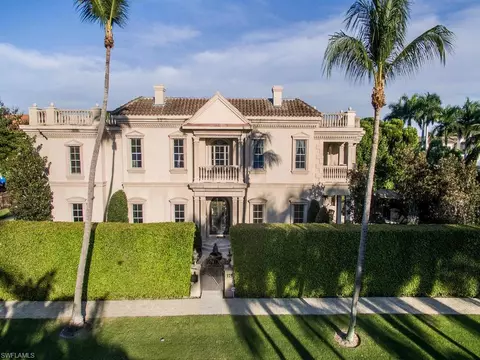 175 3rd St S, Naples, FL 34102 photo 1