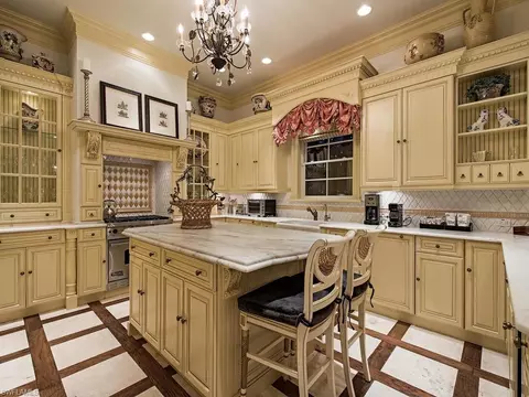 175 3rd St S, Naples, FL 34102 photo 11