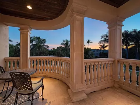 175 3rd St S, Naples, FL 34102 photo 17