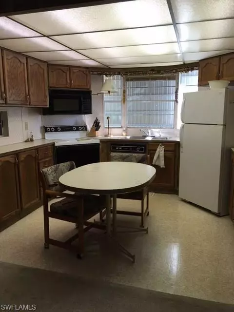 4520 Pilgrims Way E, Estero, FL 33928 photo 3