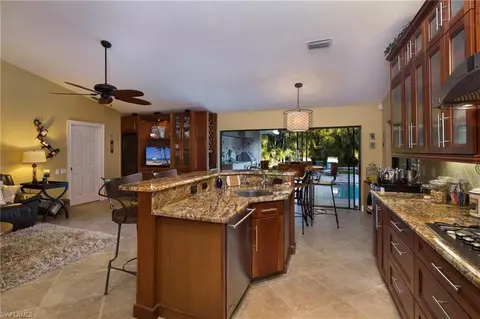 4740 Whispering Pine Way, Naples, FL 34103 photo 10