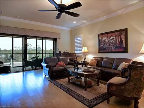 3357 Baltic Dr, Naples, FL 34119 photo 7
