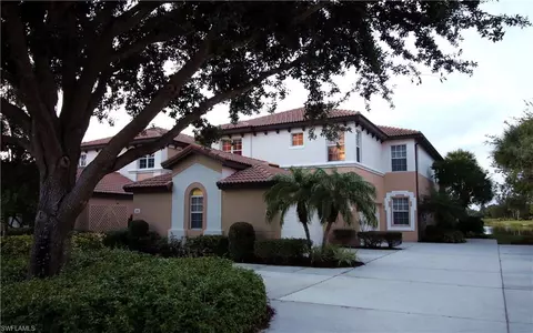 7851 Classics Ct #202, Estero, FL 33928 photo 4