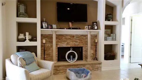 4272 Pine Ridge Rd, Naples, FL 34119 photo 6