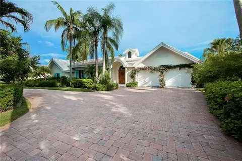 524 17th Ave S, Naples, FL 34102 photo 1