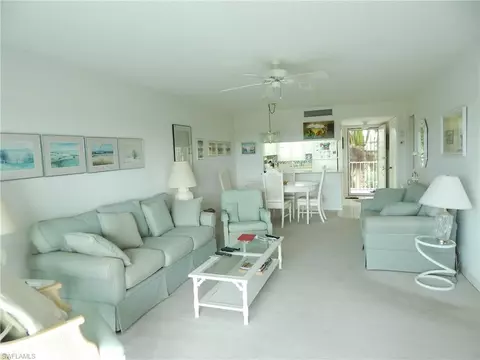 21 High Point Cir E #404, Naples, FL 34103 photo 4