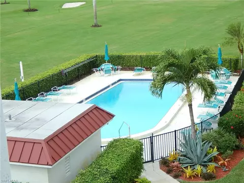 21 High Point Cir E #404, Naples, FL 34103 photo 14