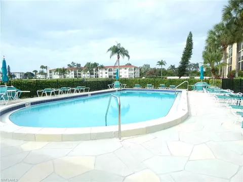 21 High Point Cir E #404, Naples, FL 34103 photo 13