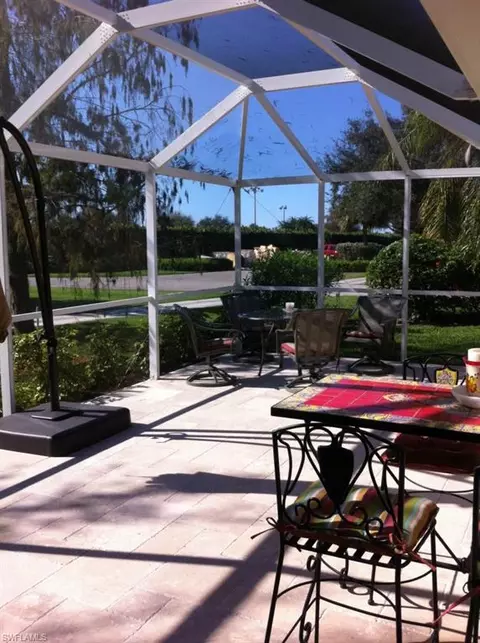 6863 Chartwell Ln, Naples, FL 34104 photo 2