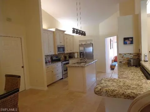6863 Chartwell Ln, Naples, FL 34104 photo 3