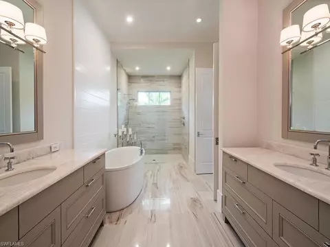 636 Wedge Dr, Naples, FL 34103 photo 7