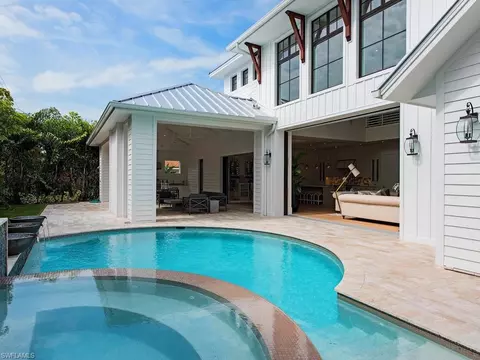 636 Wedge Dr, Naples, FL 34103 photo 19