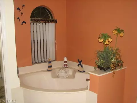 5009 Berkeley Dr, Naples, FL 34112 photo 14