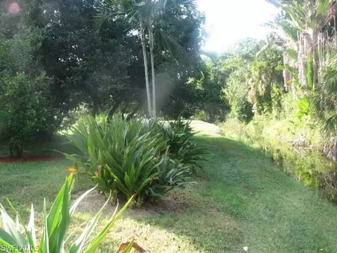 5009 Berkeley Dr, Naples, FL 34112 photo 22