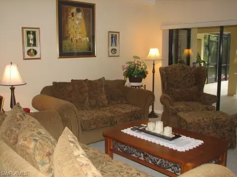5009 Berkeley Dr, Naples, FL 34112 photo 4