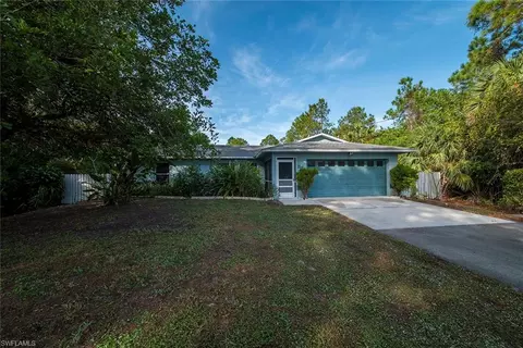 331 4th St SE, Naples, FL 34117 photo 3