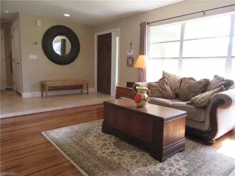 563 Cypress Way E, Naples, FL 34110 photo 10