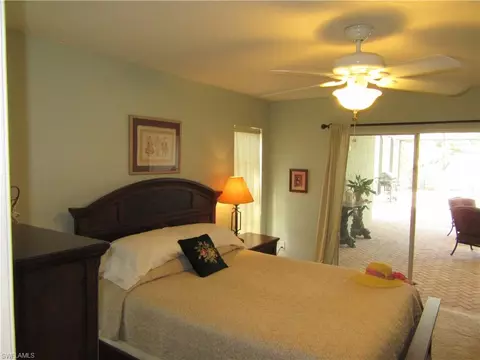 563 Cypress Way E, Naples, FL 34110 photo 14