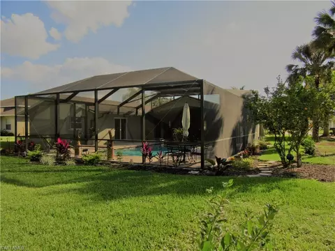 563 Cypress Way E, Naples, FL 34110 photo 12