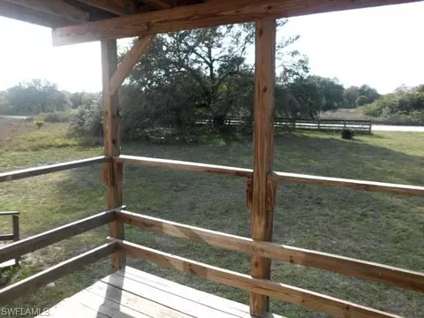 175 N Datil St, Clewiston, FL 33440 photo 2