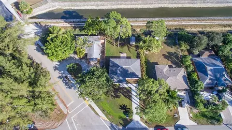 5370 Texas Ave, Naples, FL 34113 photo 3