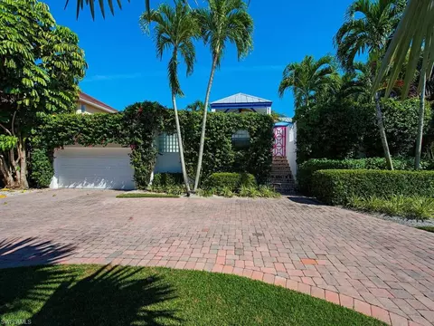 5138 Starfish Ave, Naples, FL 34103 photo 2