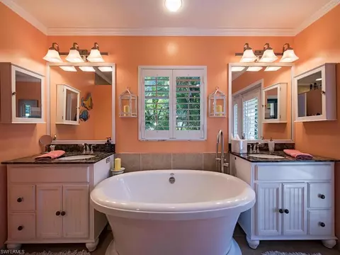 5138 Starfish Ave, Naples, FL 34103 photo 9