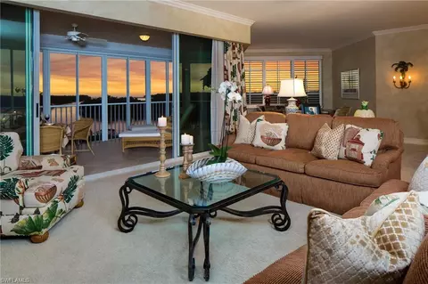 425 Dockside Dr #305, Naples, FL 34110 photo 4