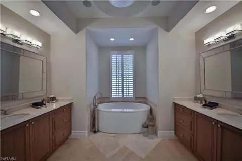 600 Putter Point Pl, Naples, FL 34103 photo 12
