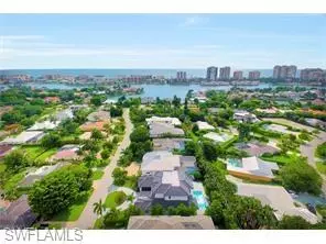 623 Binnacle Dr, Naples, FL 34103 photo 3