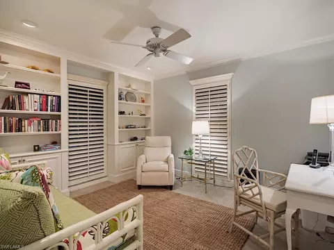 421 Wedge Dr, Naples, FL 34103 photo 9