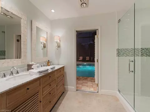 421 Wedge Dr, Naples, FL 34103 photo 15