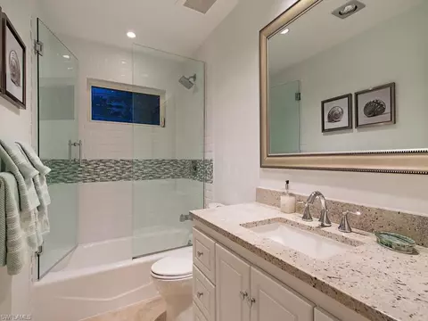 421 Wedge Dr, Naples, FL 34103 photo 17