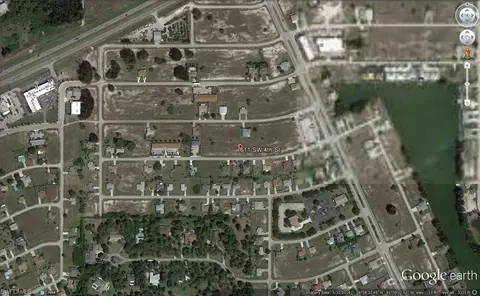 611 SW 4th St, Cape Coral, FL 33991