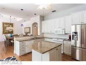 5216 Berkeley Dr, Naples, FL 34112 photo 5