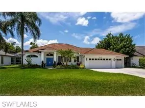 5216 Berkeley Dr, Naples, FL 34112 photo 2