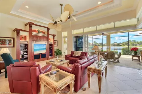 7857 Classics Dr, Naples, FL 34113 photo 12