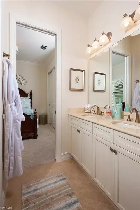 6488 Costa Cir, Naples, FL 34113 photo 15