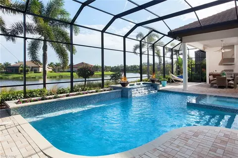 6488 Costa Cir, Naples, FL 34113 photo 1