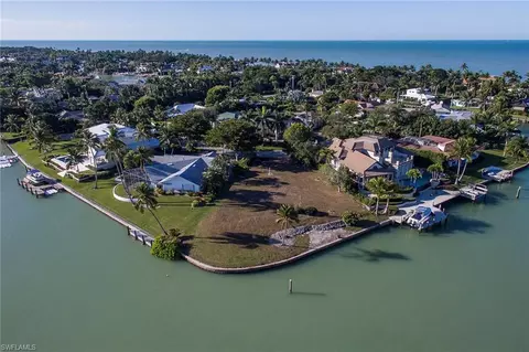 5 Sabre Ln, Naples, FL 34102 photo 1