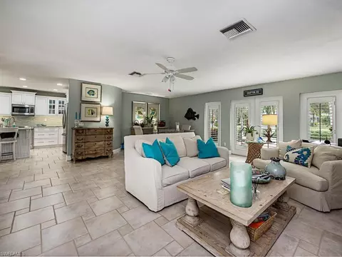 2705 Crayton Rd, Naples, FL 34103 photo 8