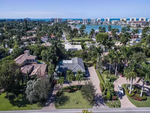2705 Crayton Rd, Naples, FL 34103 photo 21