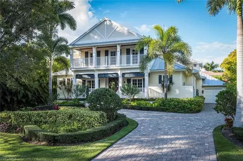 205 3rd Ave N, Naples, FL 34102 photo 1