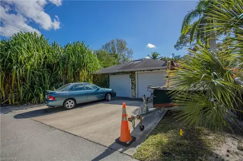 541 2nd Ave N, Naples, FL 34102 photo 3