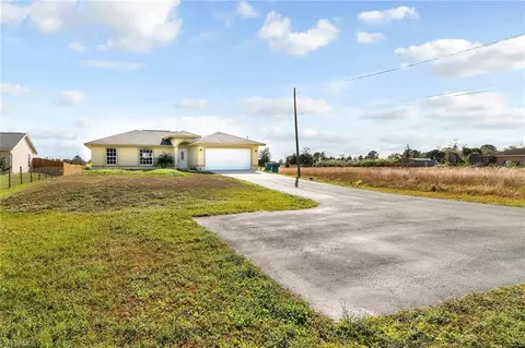 3330 35th Ave NE, Naples, FL 34120 photo 2